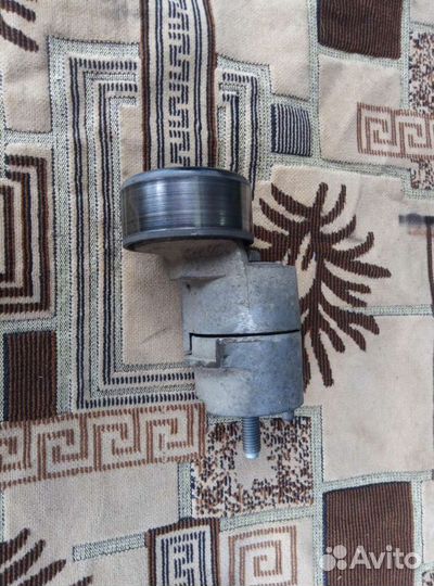 Ролик натяжной на кио спортейдж оригинальный