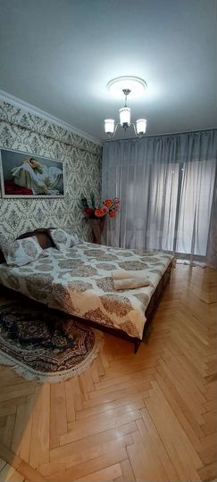 2-к. квартира, 70 м², 7/7 эт.