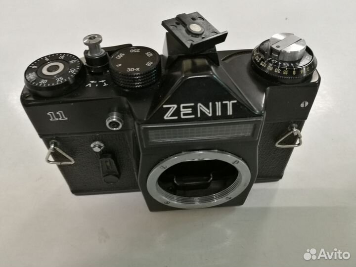 Фотоаппарат zenit 11 неисправный тушка