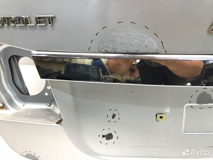 Крышка багажника Chevrolet Cruze седан 1.8 2010