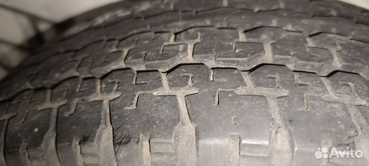 Bridgestone Dueler H/T 215/65 R16 98S