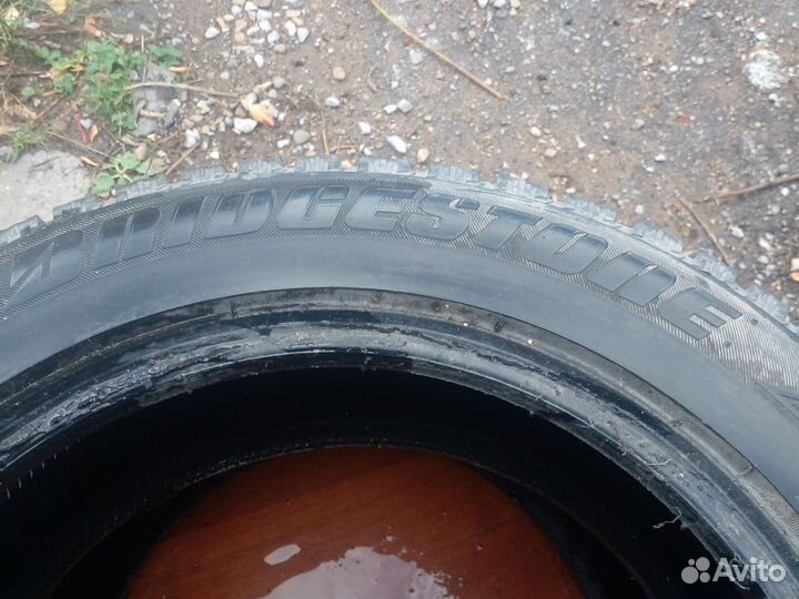 Bridgestone Ice Cruiser 7000 205/55 R16