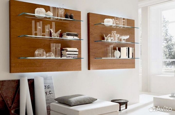 Полка из стекла