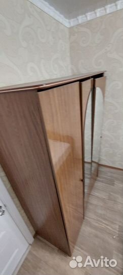 Продам шкаф