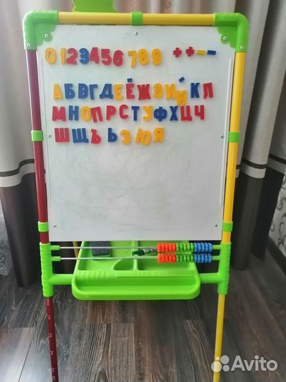 Продаю маркерную доску Nika Kids