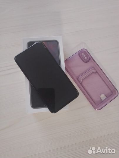 iPhone Xs, 256 ГБ