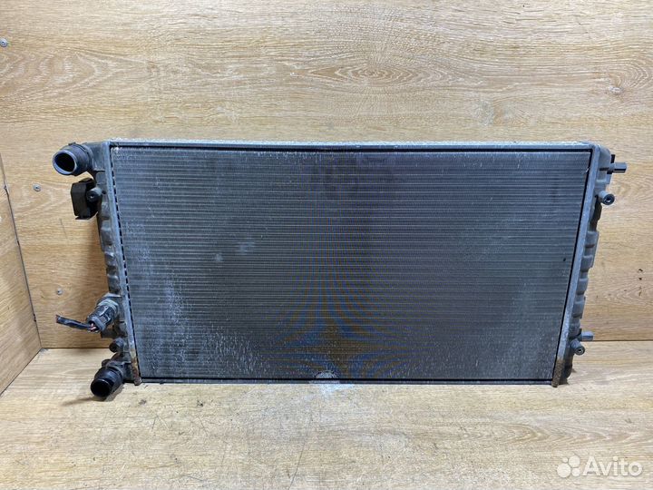 Радиатор основной VW New Beetle A4 128233