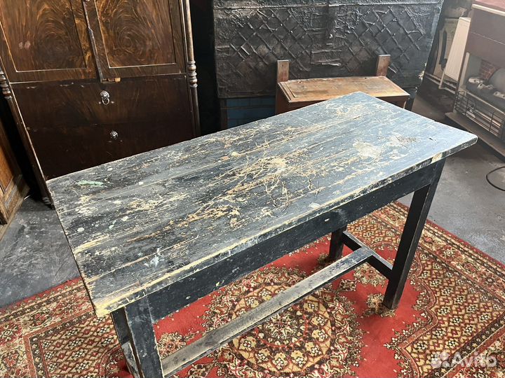 Стол старинный