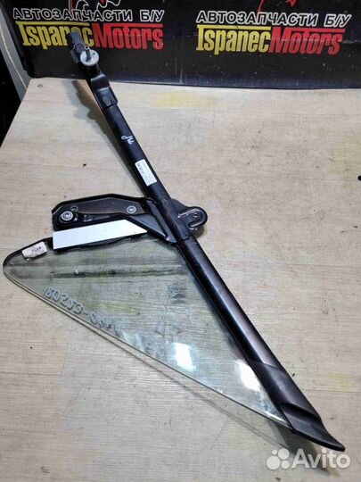 Форточка задняя левая Bentley Continental GT 2