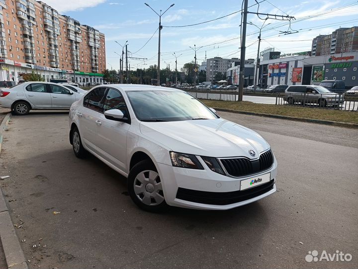 Skoda Octavia 1.6 AT, 2018, 162 716 км