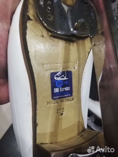 Фигурные коньки risport