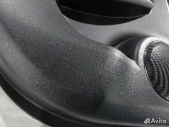 Обшивка двери задней левой Nissan Qashqai 2 MR20DD