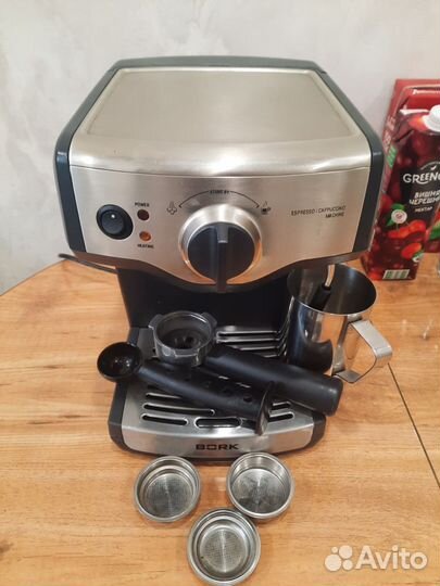 Кофеварка рожковая bork