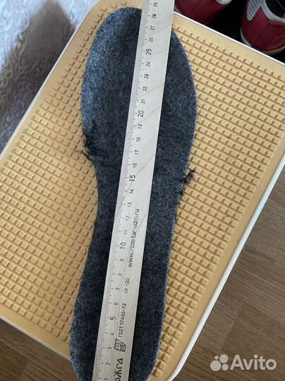 Горные лыжи и ботинки