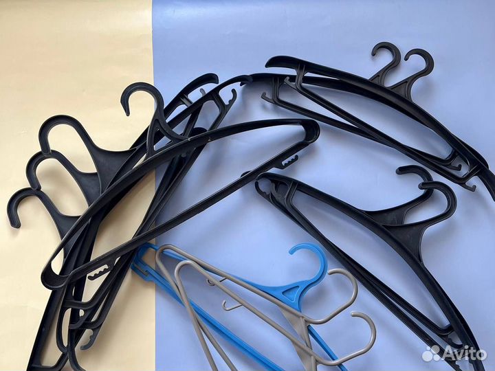Вешалки плечики большие Цена за все