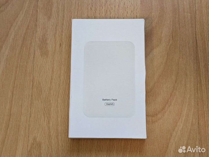 Новый Powerbank 5000 мАч с беспроводной зарядкой