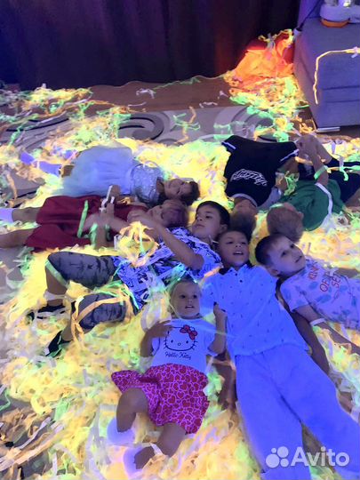 Неоновая дискотека