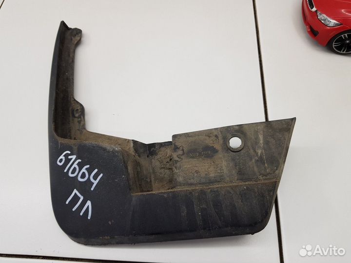 Брызговик передний левый (Renault Logan)