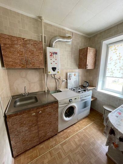 3-к. квартира, 61 м², 2/5 эт.