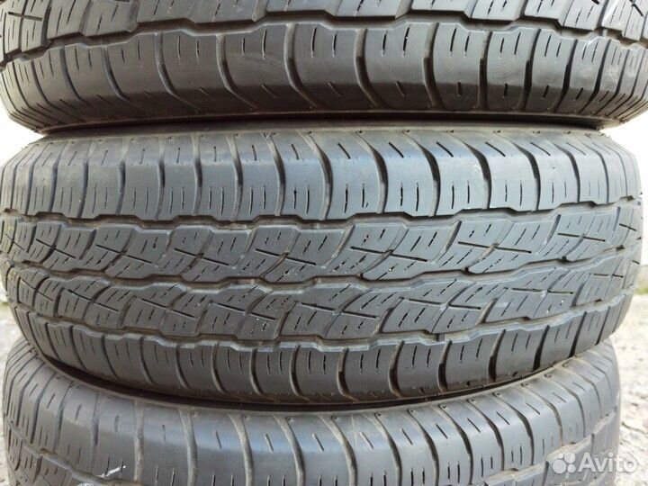 Bridgestone Dueler H/T 687 215/70 R16 99H