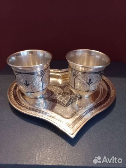 Серебряный набор стопок свадебный на подносе