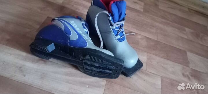 Детские беговые лыжи