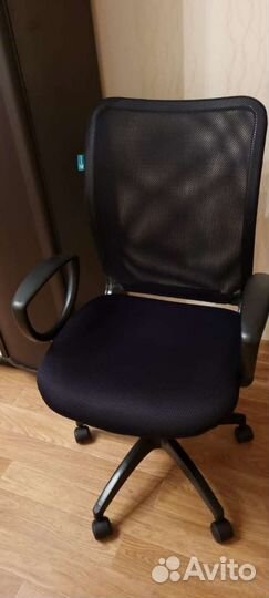 Компьютерное кресло