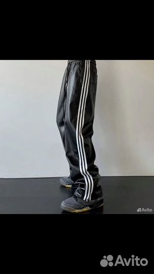 Кожаные штаны adidas x balenciaga type