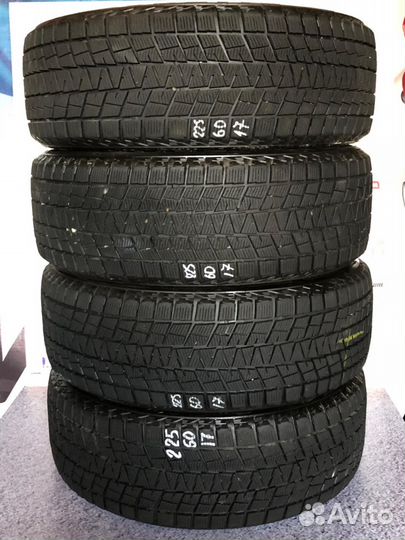 Bridgestone Blizzak DM-V2 225/60 R17 99Q