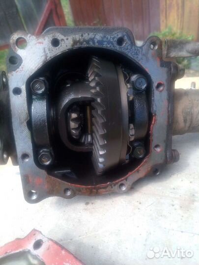 Передний мост мастер айс сурф CR30,1991г.в