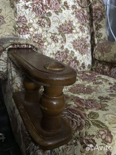 Диван и 2 кресла