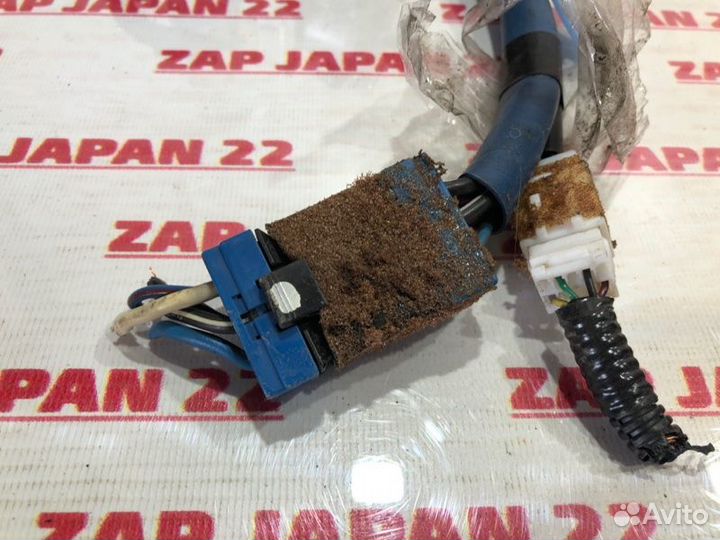 Замок зажигания Mitsubishi Challenger K99 6G74