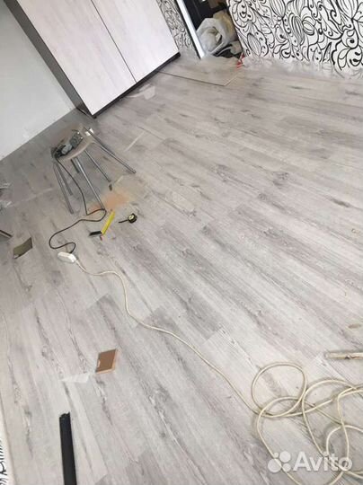 Укладка ламината и Ленолиума