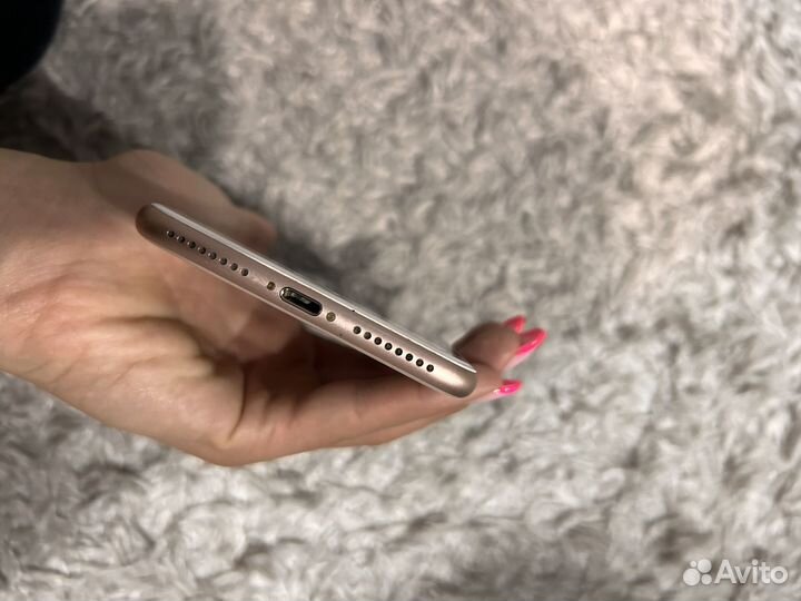 Телефон iPhone 8 plus 64 гб