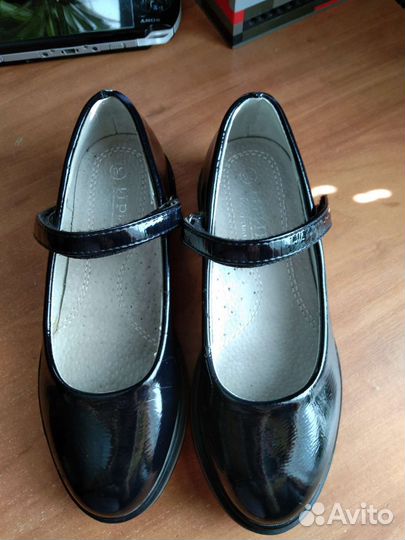 Туфли школьные для девочки
