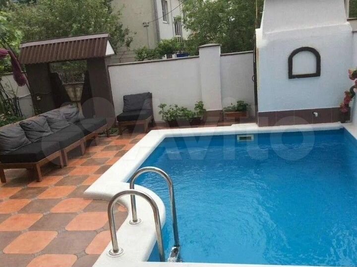 Комната 23 м², 1/4 эт.