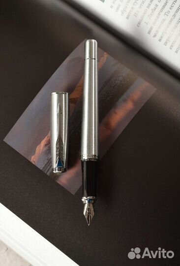 Перьевая ручка parker