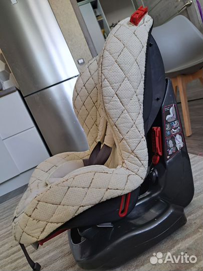 Автомобильное кресло happy baby