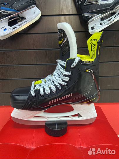 Коньки хоккейные bauer supreme M4 JR S22