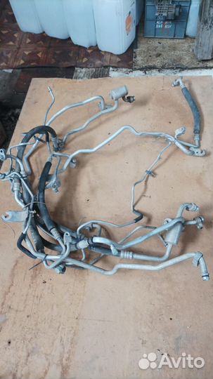 Нисан Примьера 12 трубки кондиционера