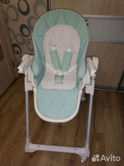 Детский стульчик для кормления