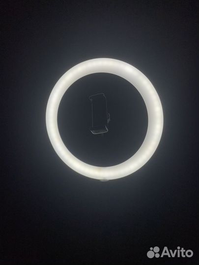 Кольцевая лампа со штативом