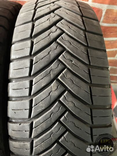 Michelin Agilis CrossClimate 205/75 R16C 111R