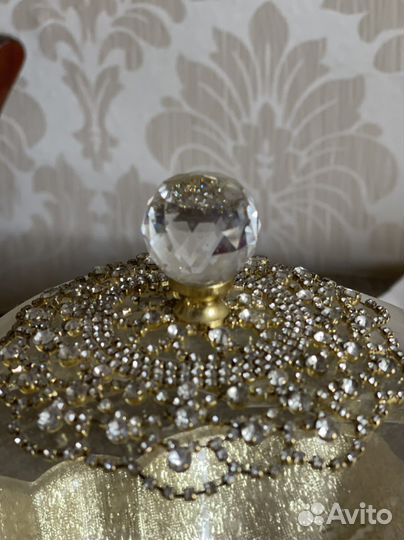 Фруктовница на ножке