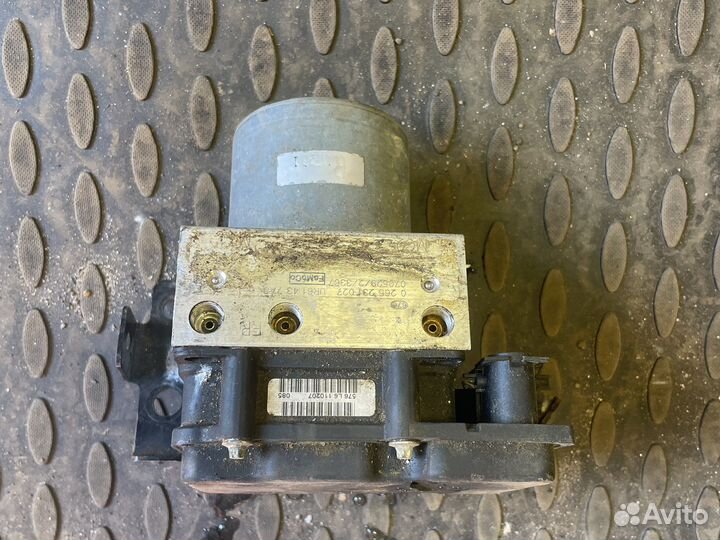 Блок ABS (насос) Mazda Bt-50