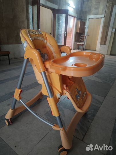 Стульчик для кормления