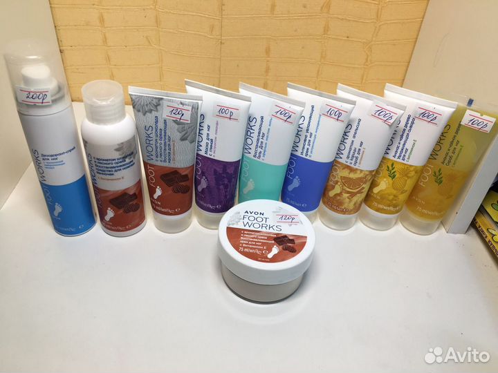 Ухаживающие средства для лица, тела,гели Avon