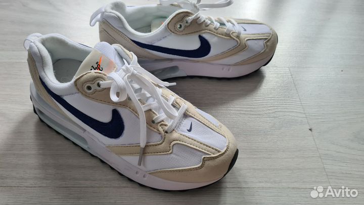 Кроссовки nike женские