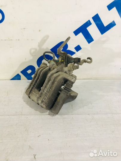 Суппорт задний левый skoda yeti 1 рест 1.6 MT