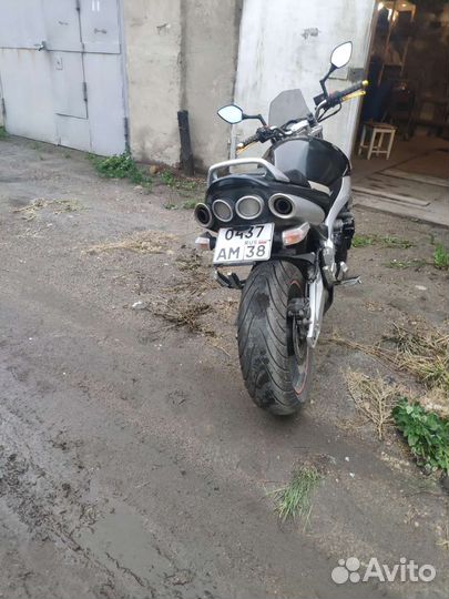 Suzuki GSR 600
